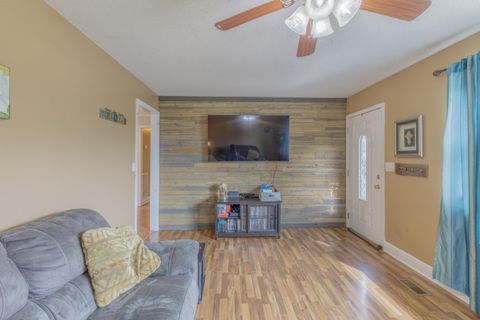 Tiny photo for 824 Diamond Circle, LaFayette, GA 30728 (MLS # 1527689)