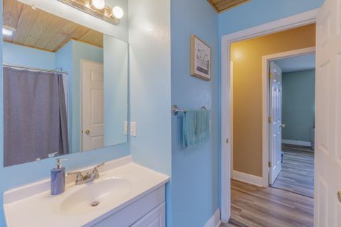 Tiny photo for 824 Diamond Circle, LaFayette, GA 30728 (MLS # 1527689)