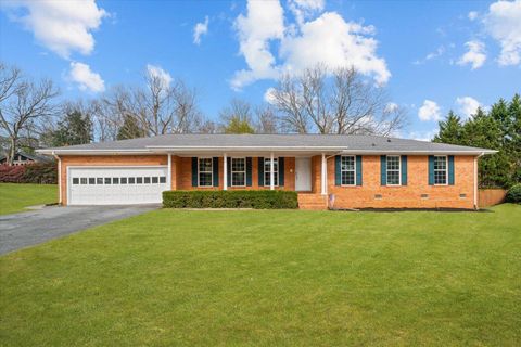 Photo of 129 Lisa Lane, Dalton, GA 30720 (MLS # 1527778)