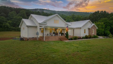 Photo of 6866 Daus Mountain Road, Whitwell, TN 37397 (MLS # 1535356)