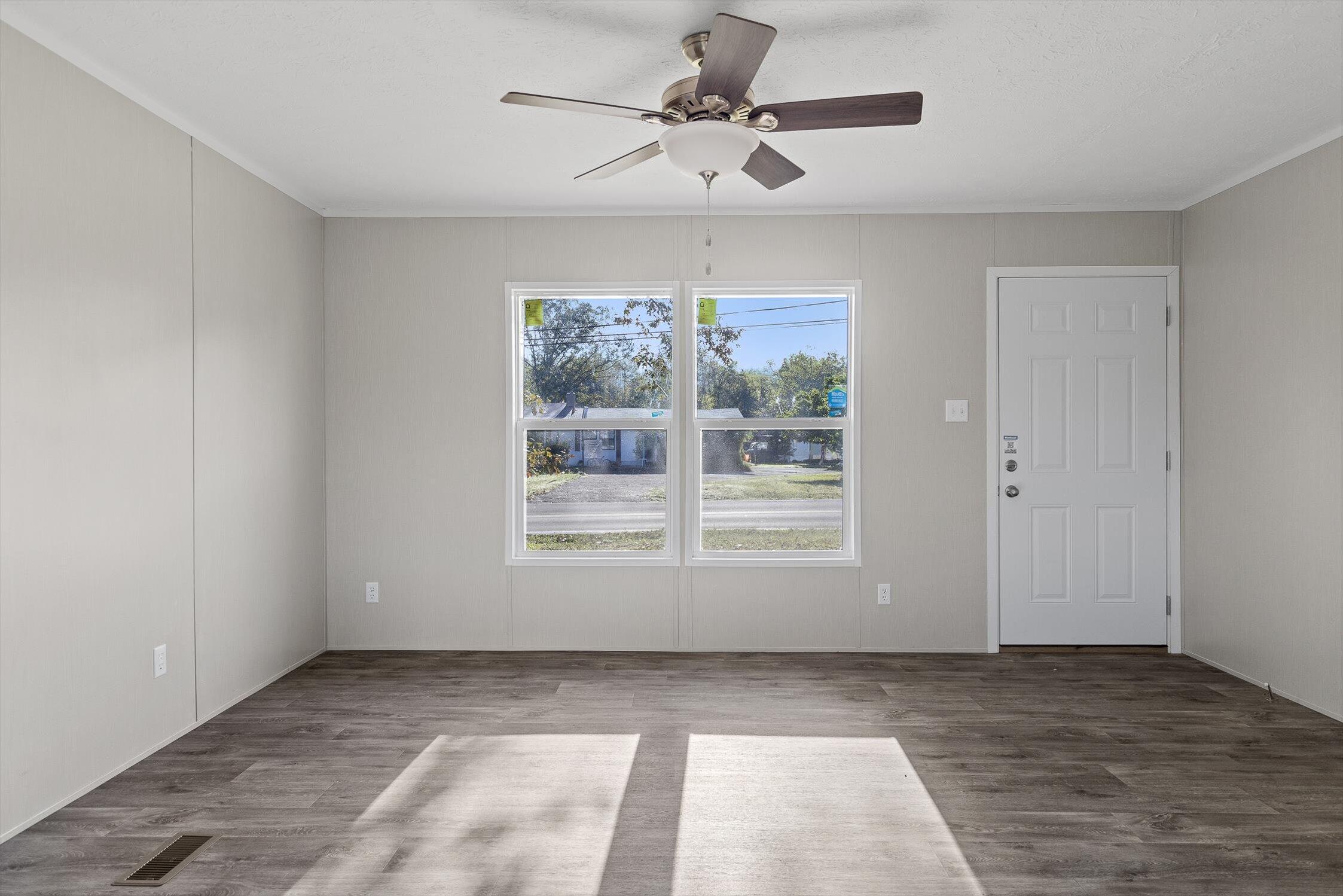 Jasper, Tennessee 37347, United States, 3 Bedrooms Bedrooms, ,2 BathroomsBathrooms,Residential,Active,220698