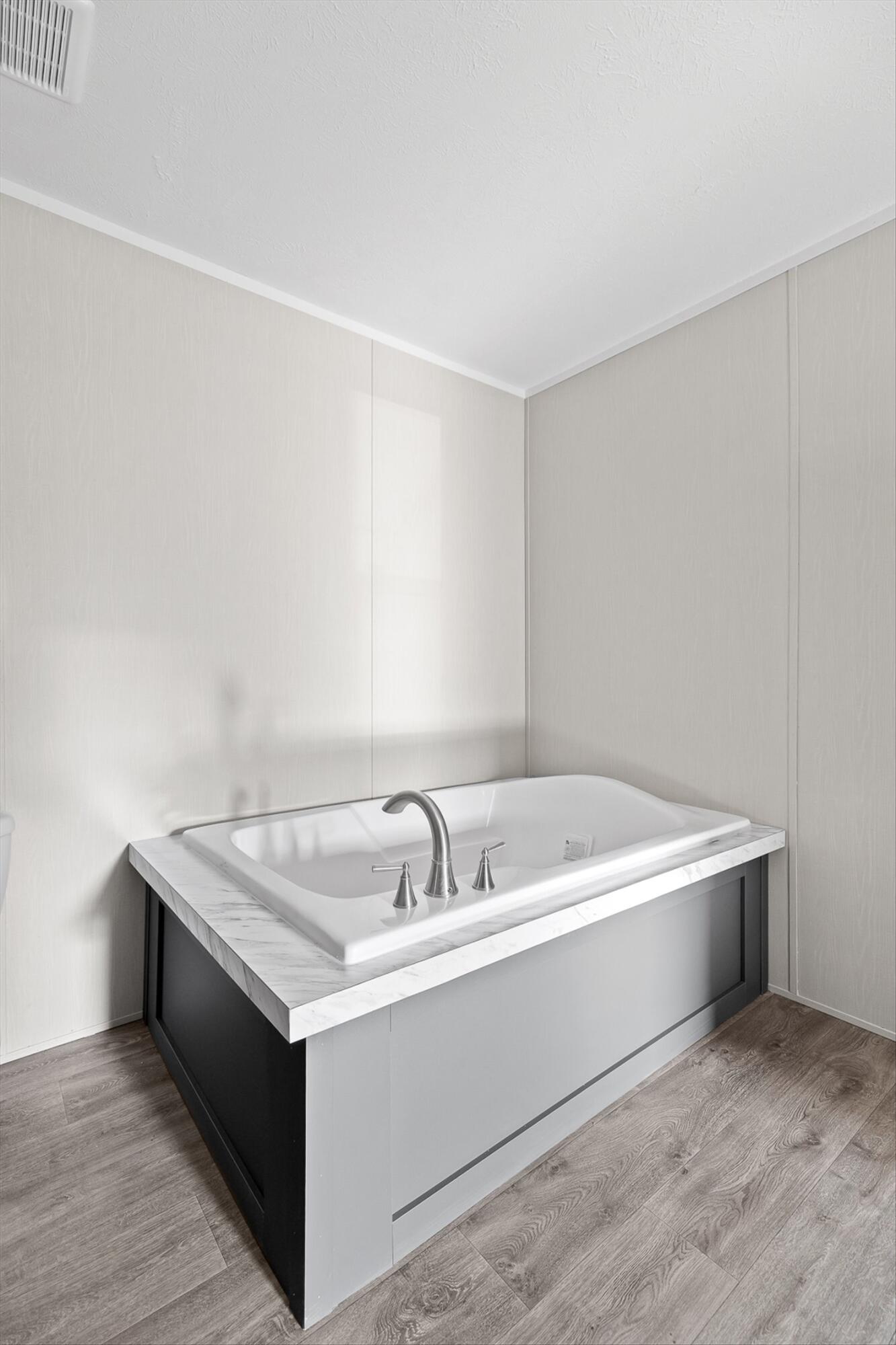 Jasper, Tennessee 37347, United States, 3 Bedrooms Bedrooms, ,2 BathroomsBathrooms,Residential,Active,220698