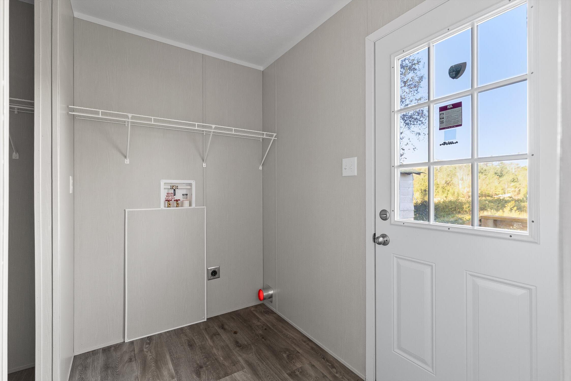 Jasper, Tennessee 37347, United States, 3 Bedrooms Bedrooms, ,2 BathroomsBathrooms,Residential,Active,220698