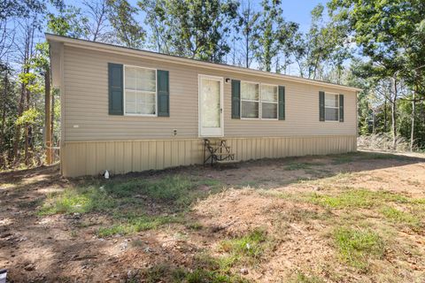 Photo of 204 County Road 906, Etowah, TN 37331 (MLS # 1521724)