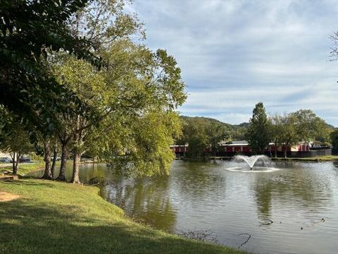 Tiny photo for 900 Mountain Creek Road, Chattanooga, TN 37405 (MLS # 1521570)