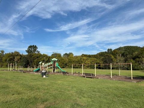 Tiny photo for 900 Mountain Creek Road, Chattanooga, TN 37405 (MLS # 1521570)