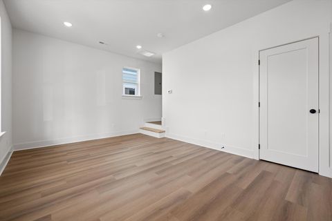 Tiny photo for 508 W 35th Street, Chattanooga, TN 37410 (MLS # 1527811)