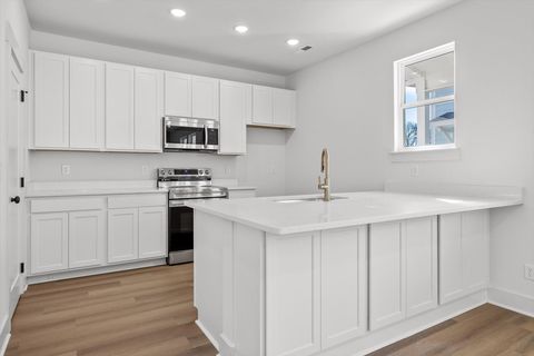 Tiny photo for 508 W 35th Street, Chattanooga, TN 37410 (MLS # 1527811)