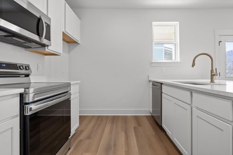 Tiny photo for 508 W 35th Street, Chattanooga, TN 37410 (MLS # 1527811)