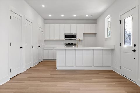 Tiny photo for 508 W 35th Street, Chattanooga, TN 37410 (MLS # 1527811)