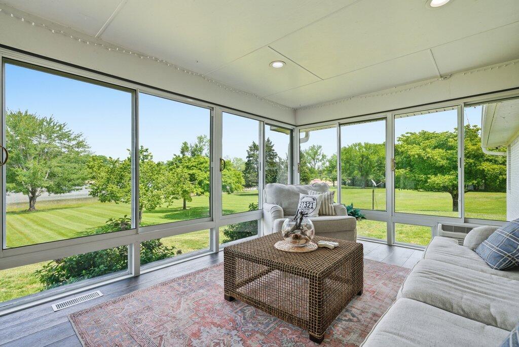 318 Sunset Estates Drive