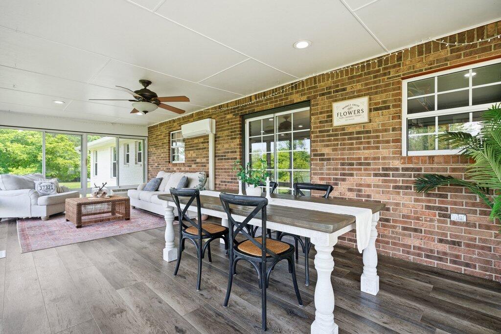318 Sunset Estates Drive