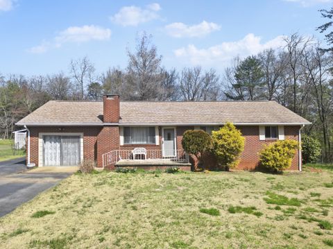 Homes For Sale - 115 Summers Drive<br/> Soddy Daisy, TN 37379