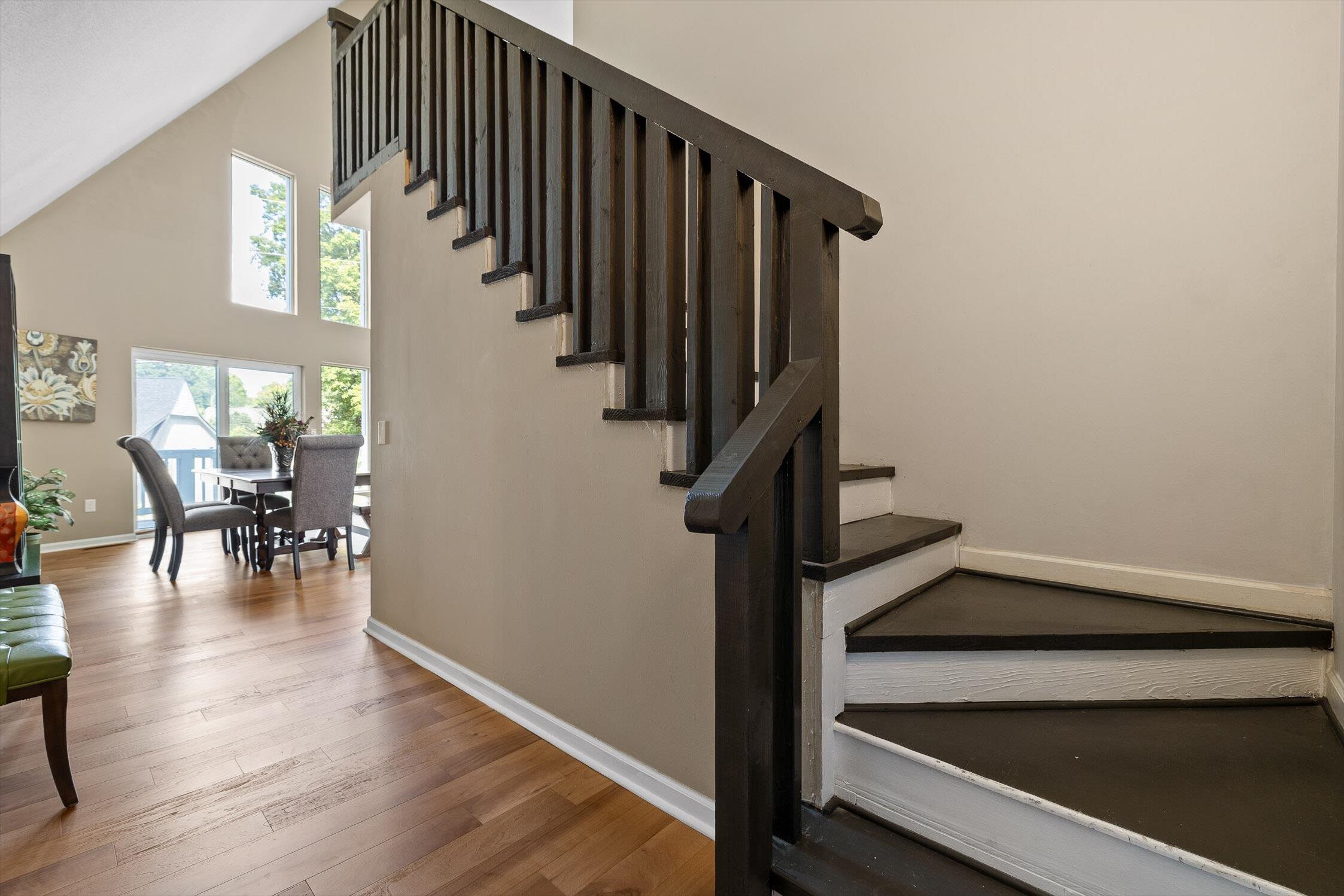 Chattanooga, Tennessee 37416, United States, 3 Bedrooms Bedrooms, ,3 BathroomsBathrooms,Residential,Active,80635