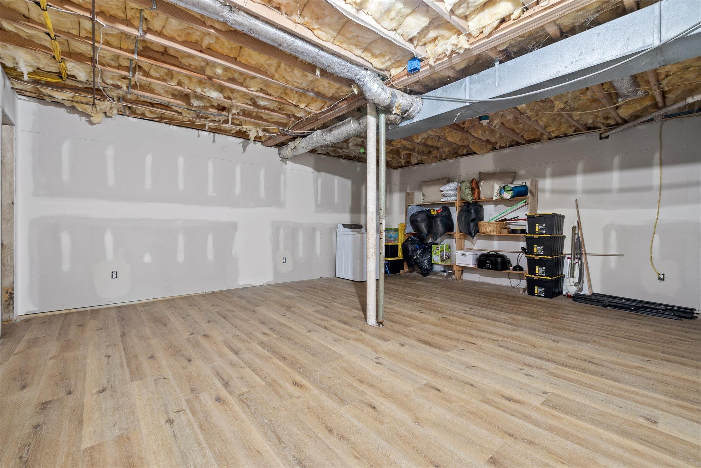 Chattanooga, Tennessee 37416, United States, 3 Bedrooms Bedrooms, ,3 BathroomsBathrooms,Residential,Active,80635