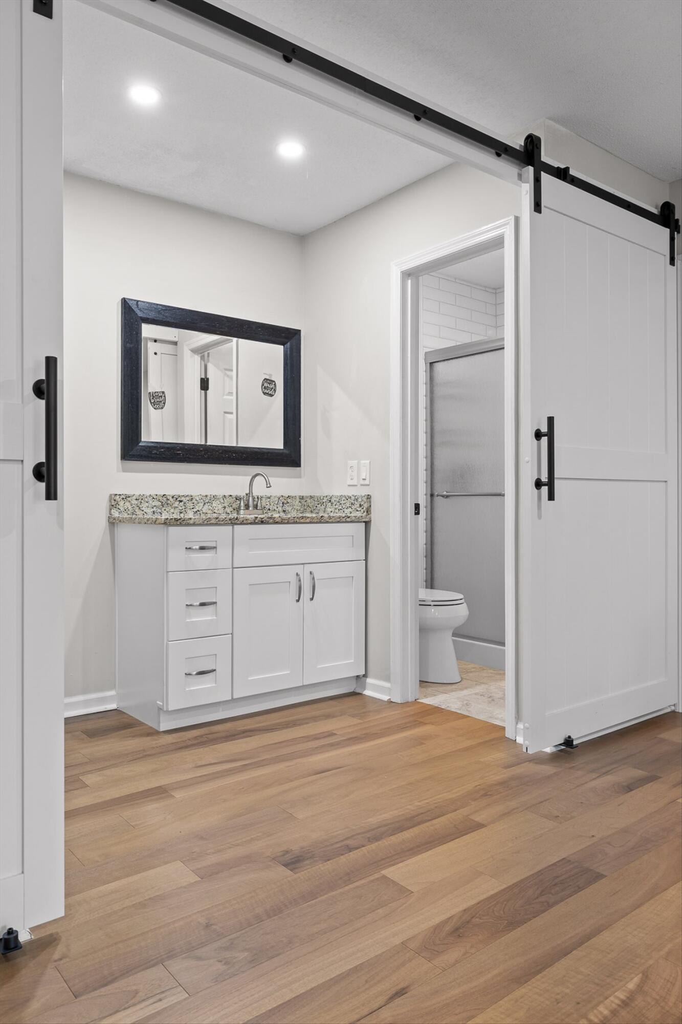 Chattanooga, Tennessee 37416, United States, 3 Bedrooms Bedrooms, ,3 BathroomsBathrooms,Residential,Active,80635