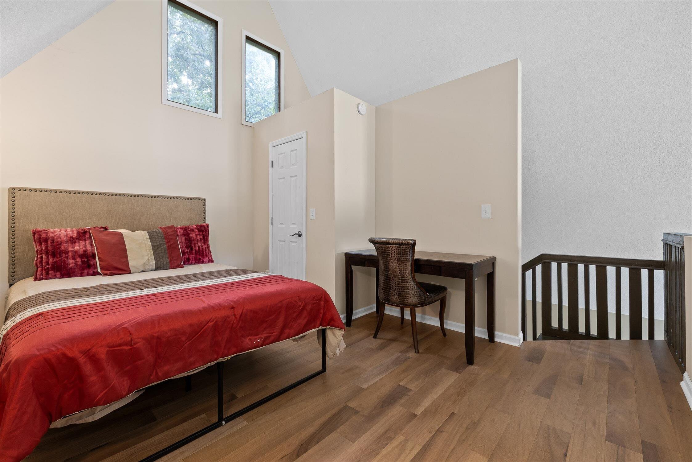 Chattanooga, Tennessee 37416, United States, 3 Bedrooms Bedrooms, ,3 BathroomsBathrooms,Residential,Active,80635