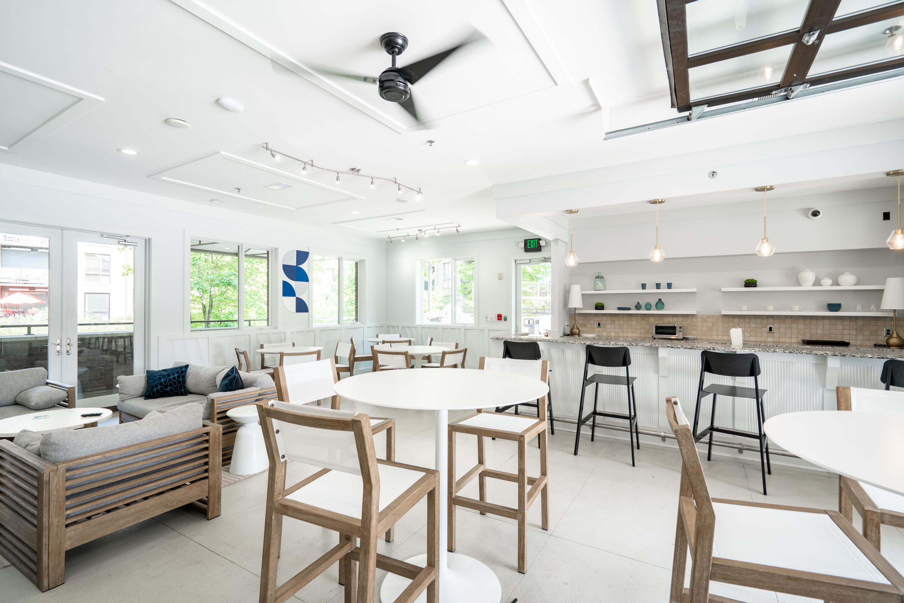 200 Manufacturers Road #APT 727, Chattanooga, Tennessee image 32