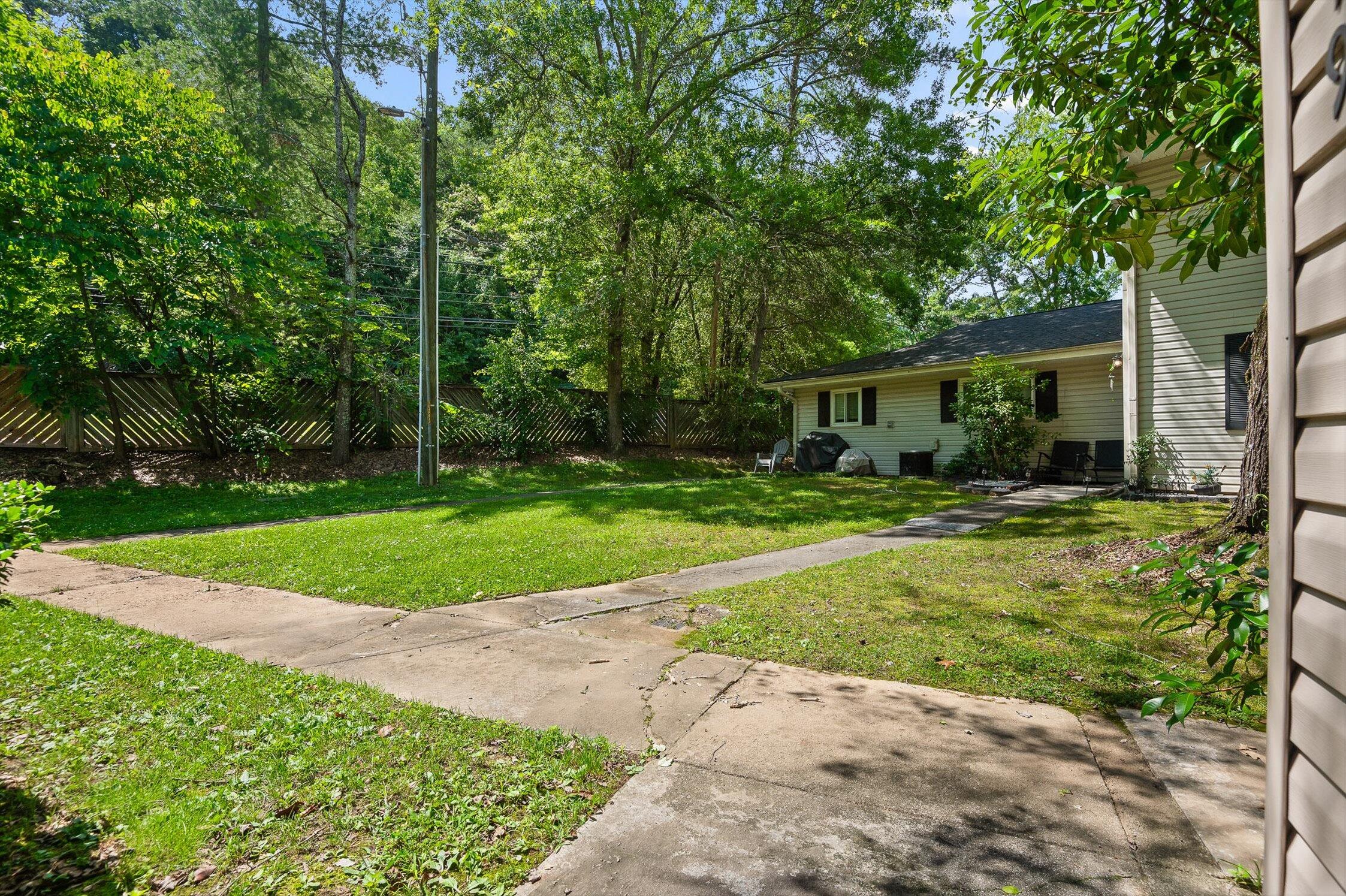 Chattanooga, Tennessee 37415, United States, 2 Bedrooms Bedrooms, ,2 BathroomsBathrooms,Residential,Contingent,152918