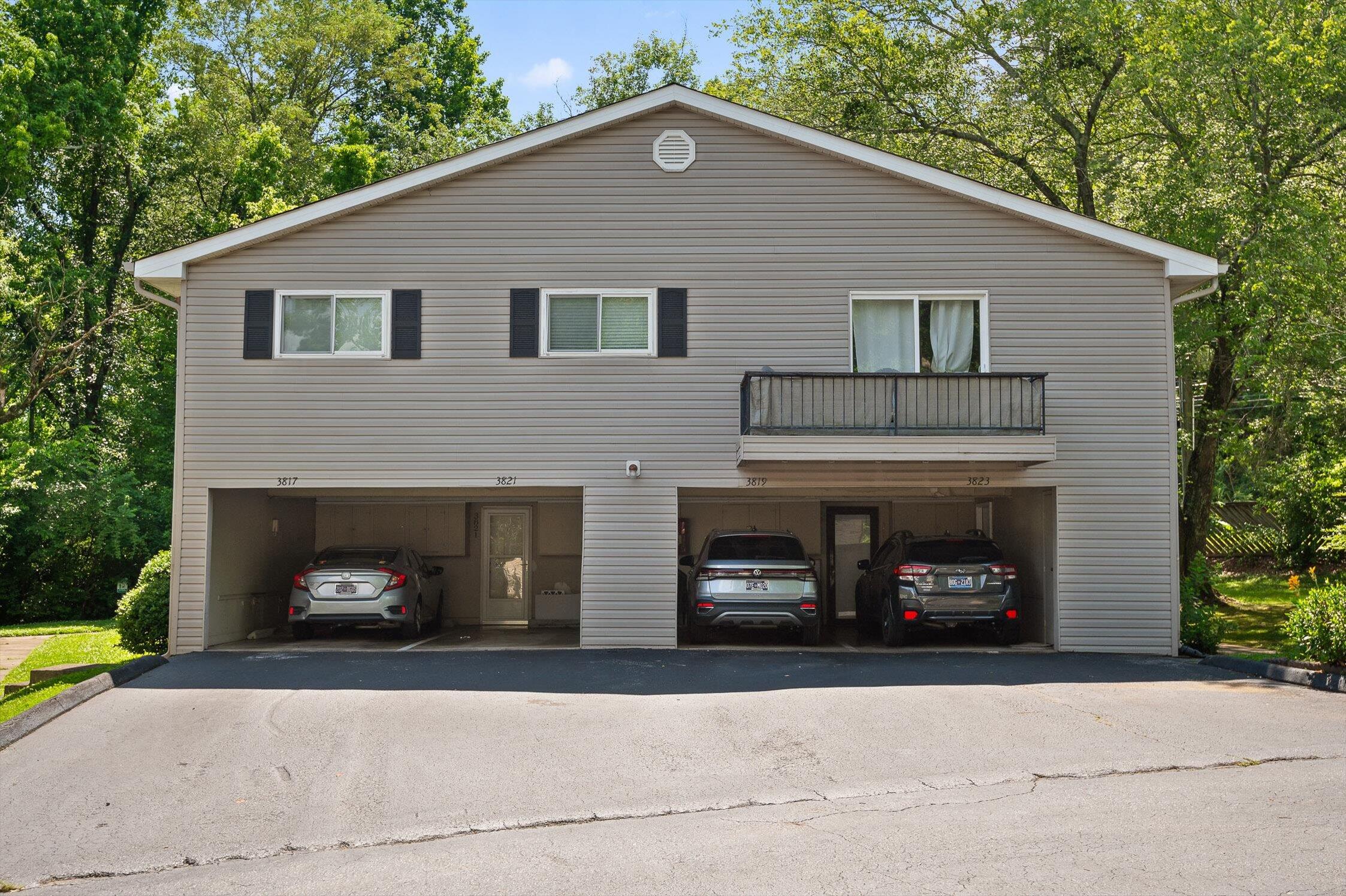 Chattanooga, Tennessee 37415, United States, 2 Bedrooms Bedrooms, ,2 BathroomsBathrooms,Residential,Contingent,152918