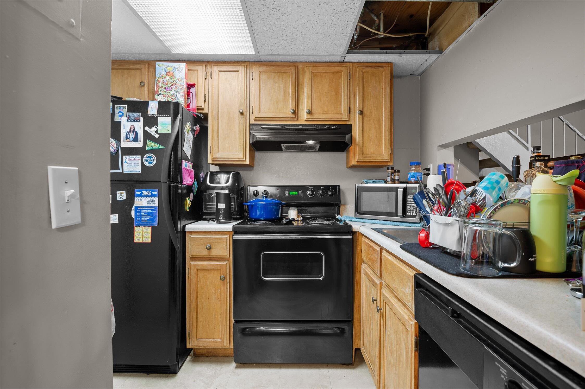 Chattanooga, Tennessee 37415, United States, 2 Bedrooms Bedrooms, ,2 BathroomsBathrooms,Residential,Contingent,152918