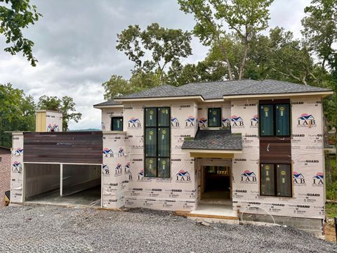 Photo of 3847 Kings Road, Chattanooga, TN 37416 (MLS # 1523479) Photo of 3847 Kings Road, Chattanooga, TN 37416 (MLS # 1523479)