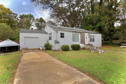 Photo of 109 Marshall Avenue, Chattanooga, TN 37415 (MLS # 1522447)