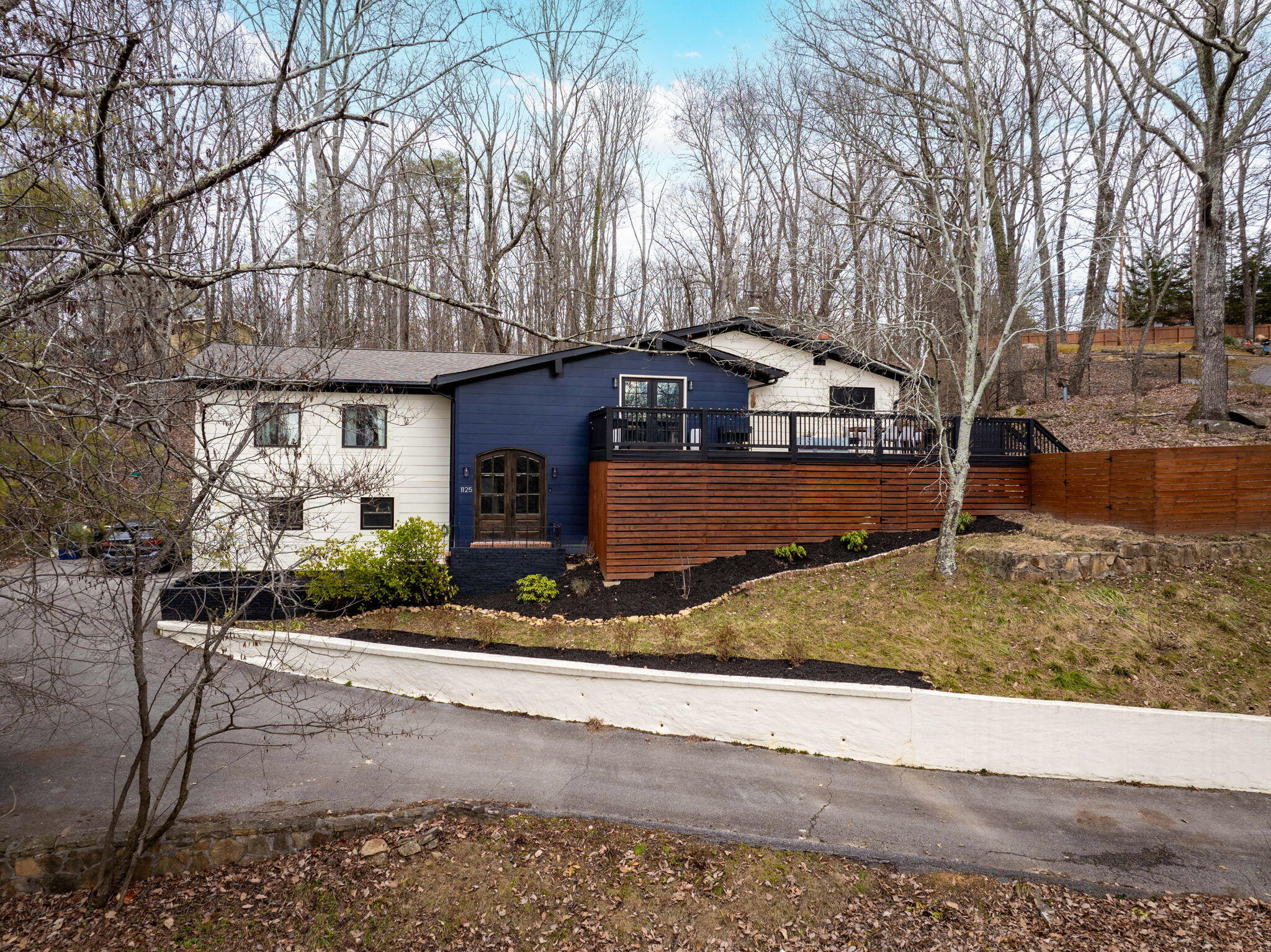 1125 Glamis Circle, Signal Mountain, Tennessee image 3