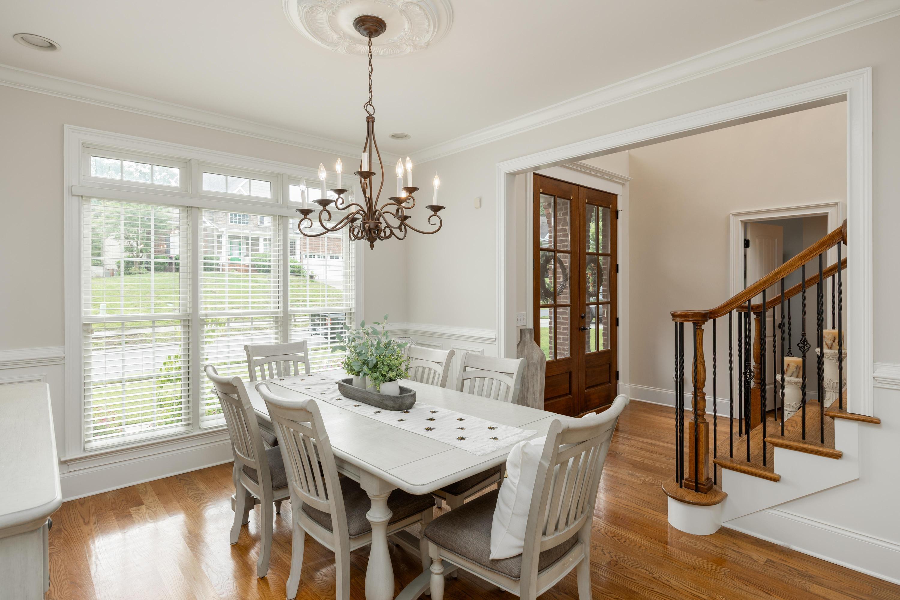 2725 Kensington Park Trl Trail NW