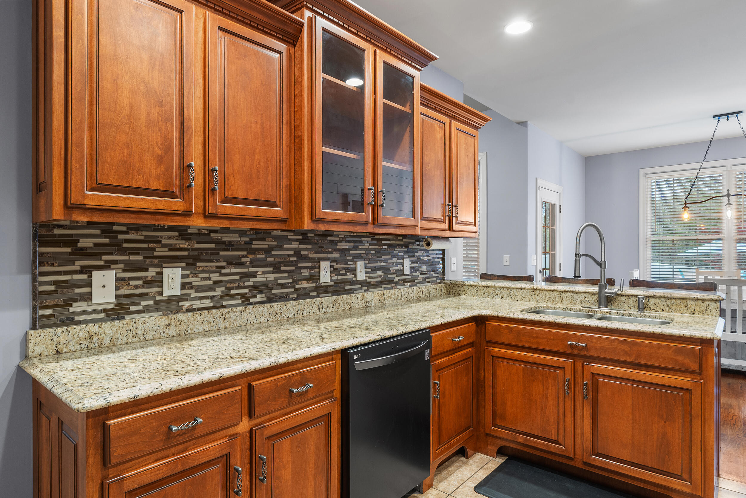 11182 Captains Cove Drive, Soddy Daisy, Tennessee image 13
