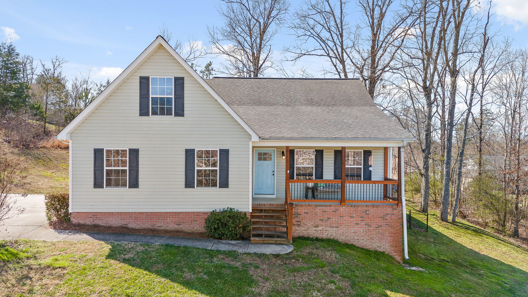 982 Van Dell Drive, Rock Spring, Georgia image 1
