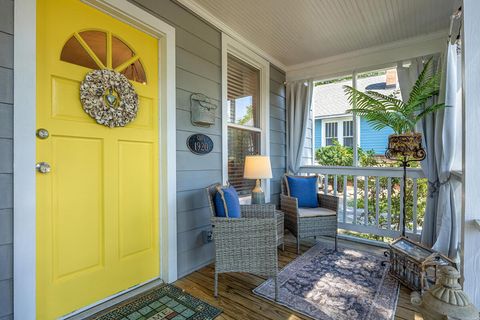 Tiny photo for 5719 Saint Elmo Avenue, Chattanooga, TN 37409 (MLS # 1527949)