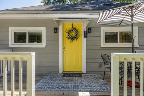 Tiny photo for 5719 Saint Elmo Avenue, Chattanooga, TN 37409 (MLS # 1527949)