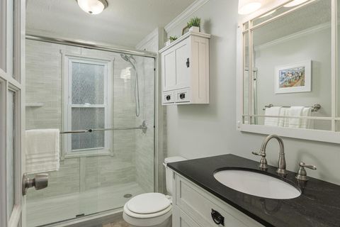 Tiny photo for 5719 Saint Elmo Avenue, Chattanooga, TN 37409 (MLS # 1527949)