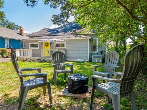 Tiny photo for 5719 Saint Elmo Avenue, Chattanooga, TN 37409 (MLS # 1527949)