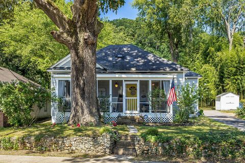Tiny photo for 5719 Saint Elmo Avenue, Chattanooga, TN 37409 (MLS # 1527949)