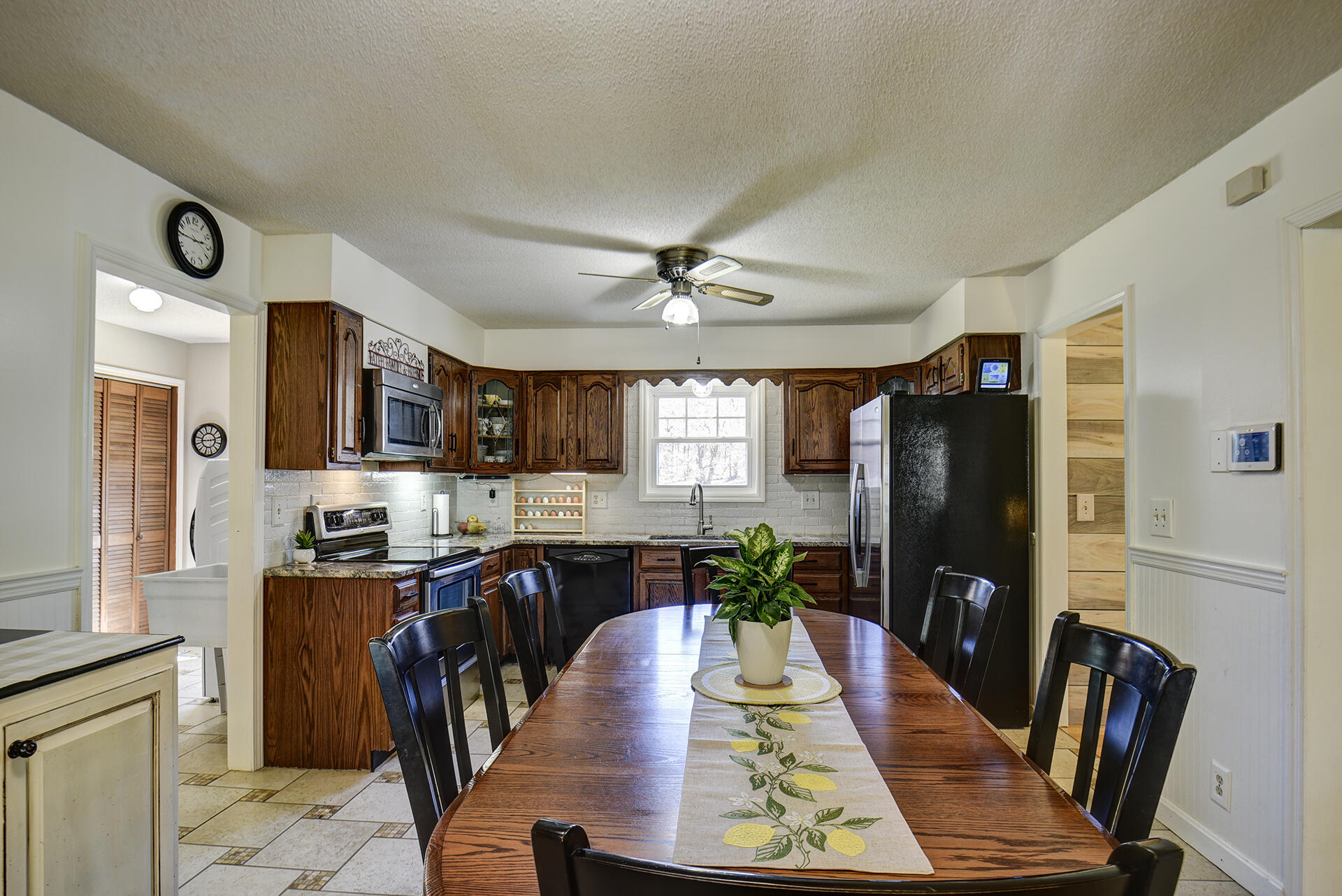 684 Phillips Hollow Road, Chickamauga, Georgia image 10