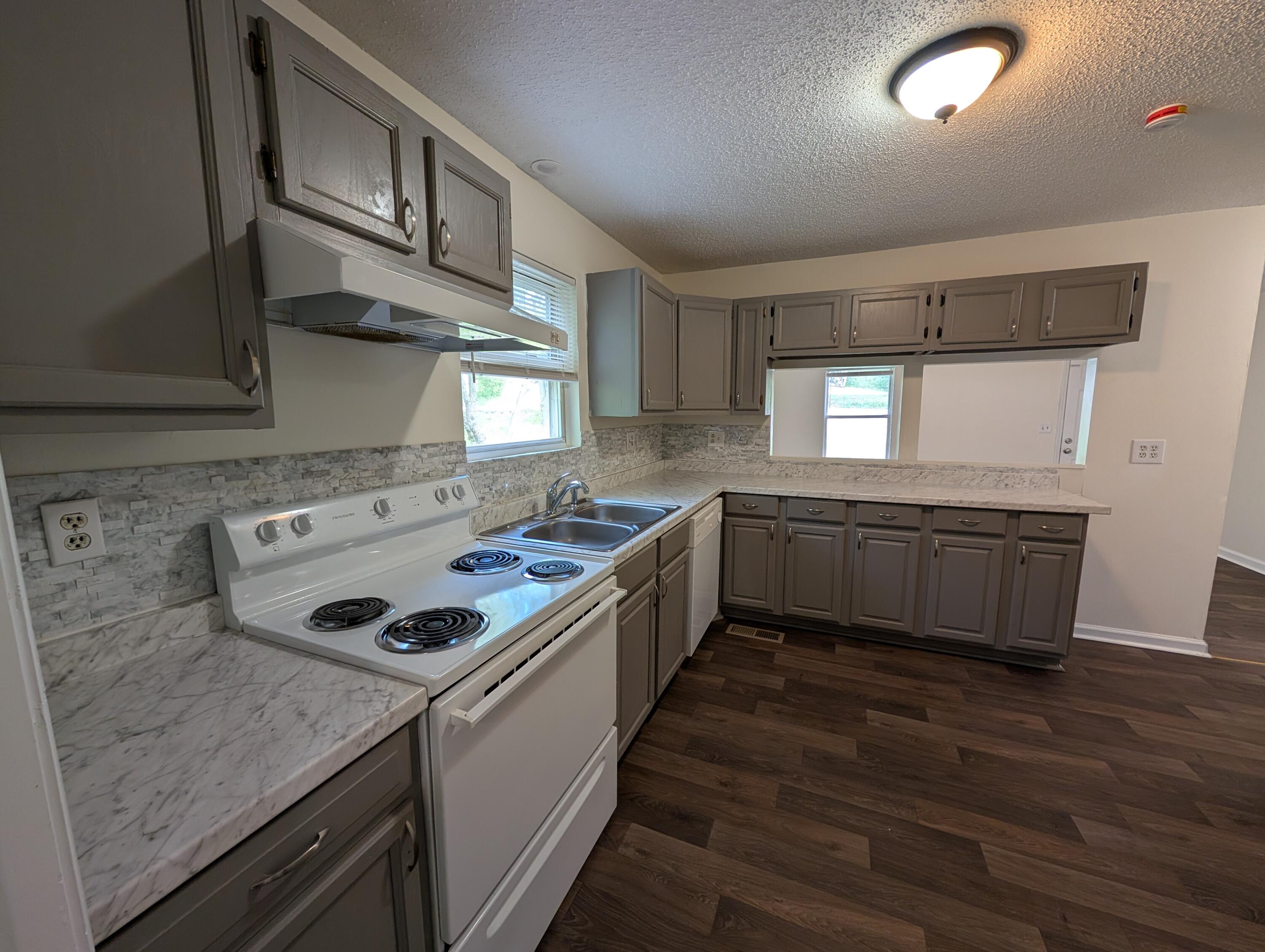 185 Orchard Avenue, Rossville, Georgia image 6