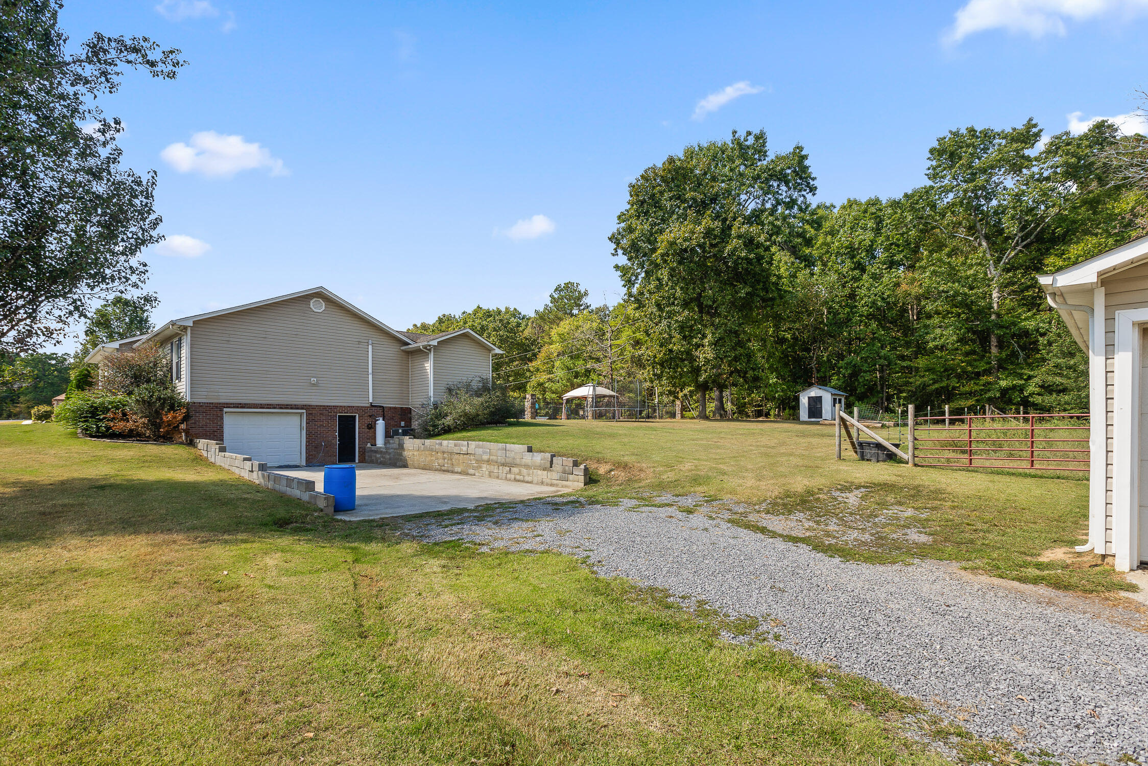 341 County Road 725, Riceville, Tennessee image 45