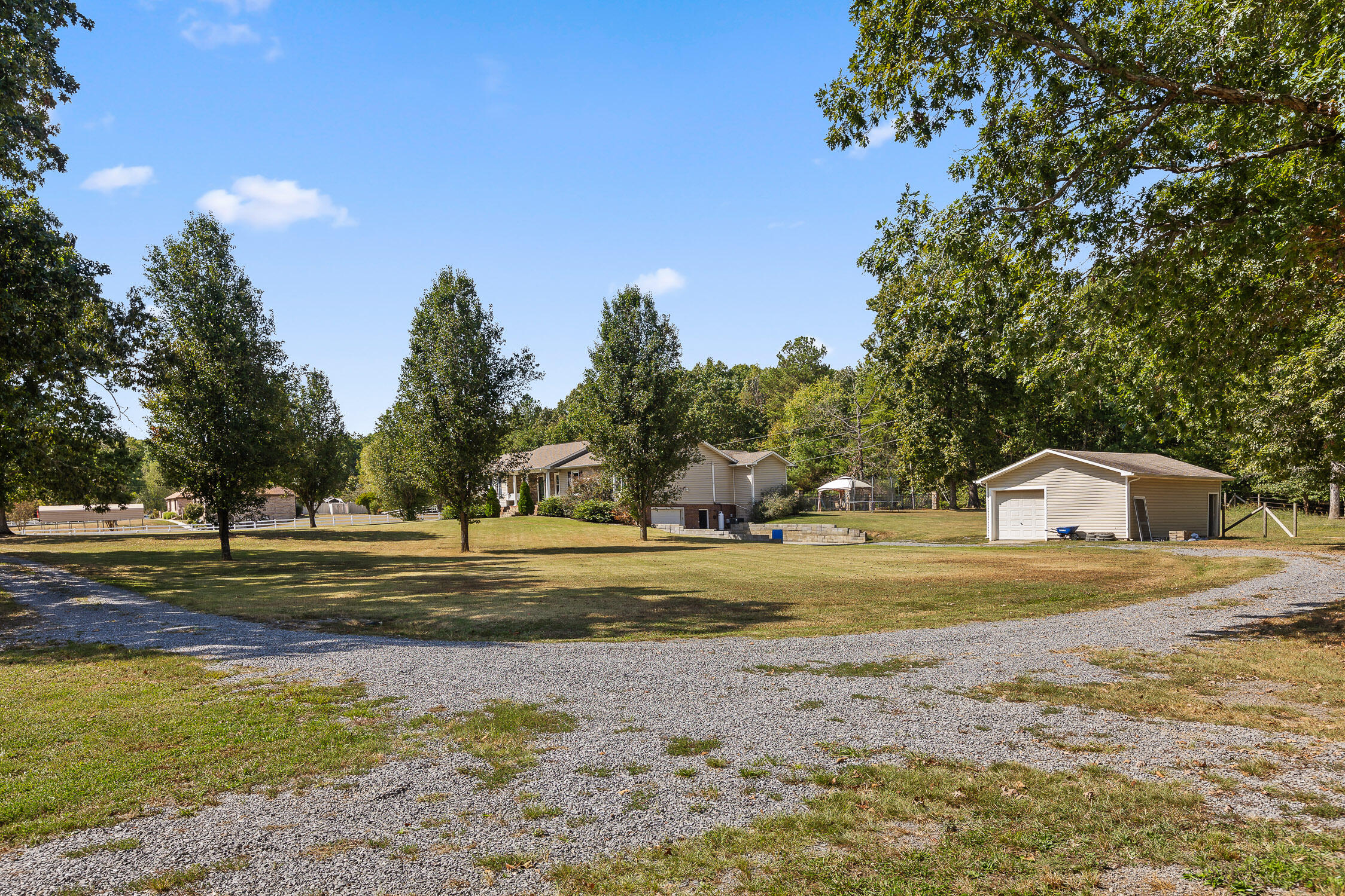 341 County Road 725, Riceville, Tennessee image 47