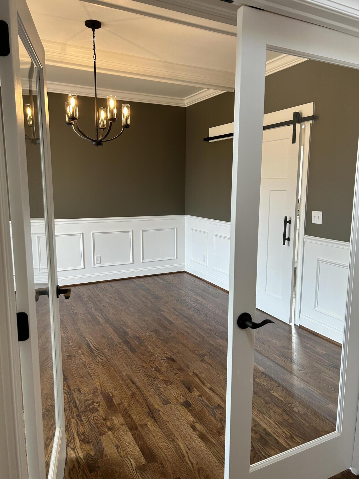 Rock Spring, Georgia 30739, United States, 4 Bedrooms Bedrooms, ,4 BathroomsBathrooms,Residential,Active,36410