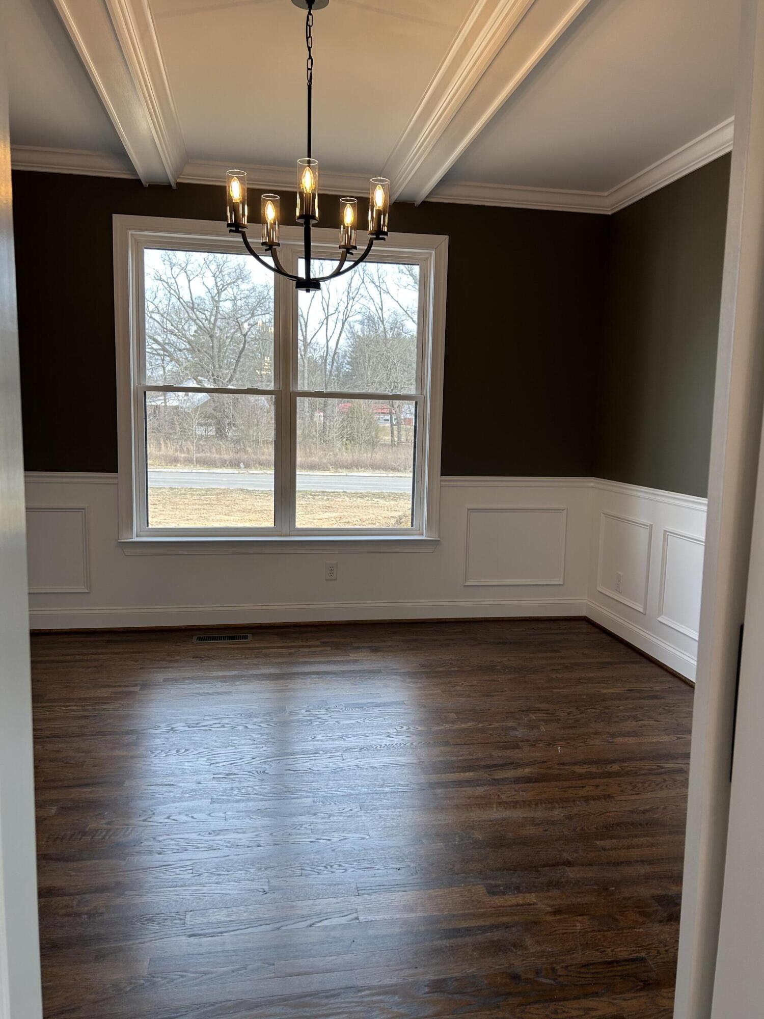 Rock Spring, Georgia 30739, United States, 4 Bedrooms Bedrooms, ,4 BathroomsBathrooms,Residential,Active,36410