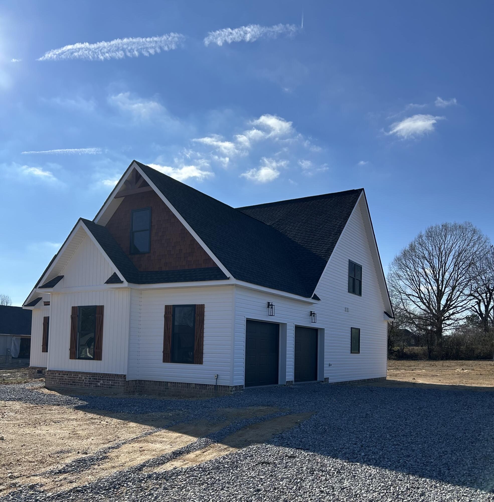 Rock Spring, Georgia 30739, United States, 4 Bedrooms Bedrooms, ,4 BathroomsBathrooms,Residential,Active,36410