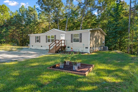 Photo of 177 Lifestyle Way, Benton, TN 37307 (MLS # 1543846)
