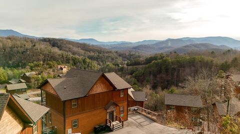 Tiny photo for 4608 Dreamland Way Way, Sevierville, TN 37876 (MLS # 1528929)
