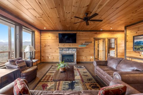 Tiny photo for 4608 Dreamland Way Way, Sevierville, TN 37876 (MLS # 1528929)