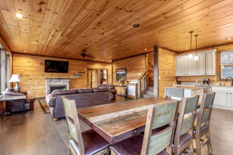 Tiny photo for 4608 Dreamland Way Way, Sevierville, TN 37876 (MLS # 1528929)