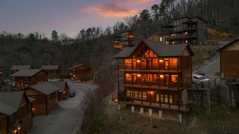 Tiny photo for 4608 Dreamland Way Way, Sevierville, TN 37876 (MLS # 1528929)