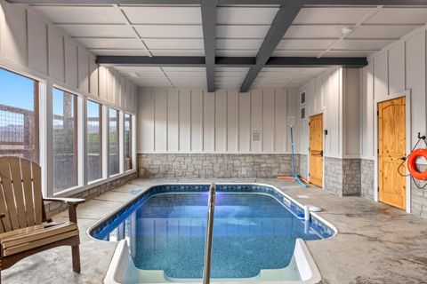 Tiny photo for 4608 Dreamland Way Way, Sevierville, TN 37876 (MLS # 1528929)