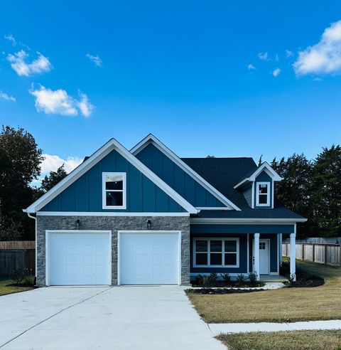 Photo of 8886 Silver Maple Drive, Ooltewah, TN 37363 (MLS # 1525108)
